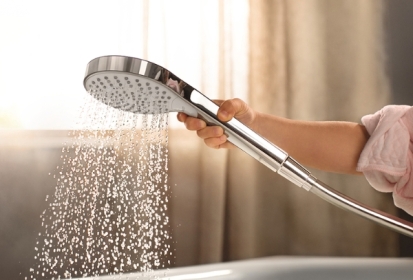 Tay sen tắm - Ưu điểm và địa chỉ mua giá rẻ, chính hãng